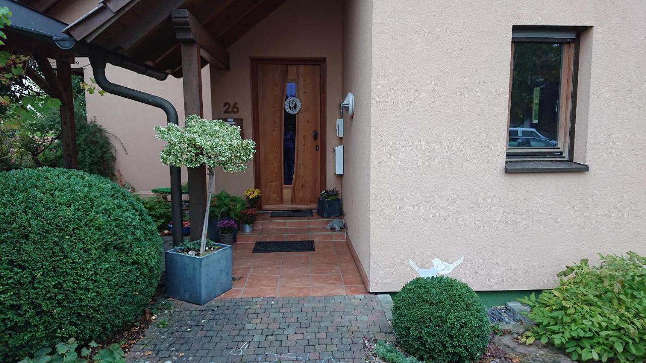 Gemuetliche Ferienwohnung Am Ortsrand Kreuzwertheim Buitenkant foto